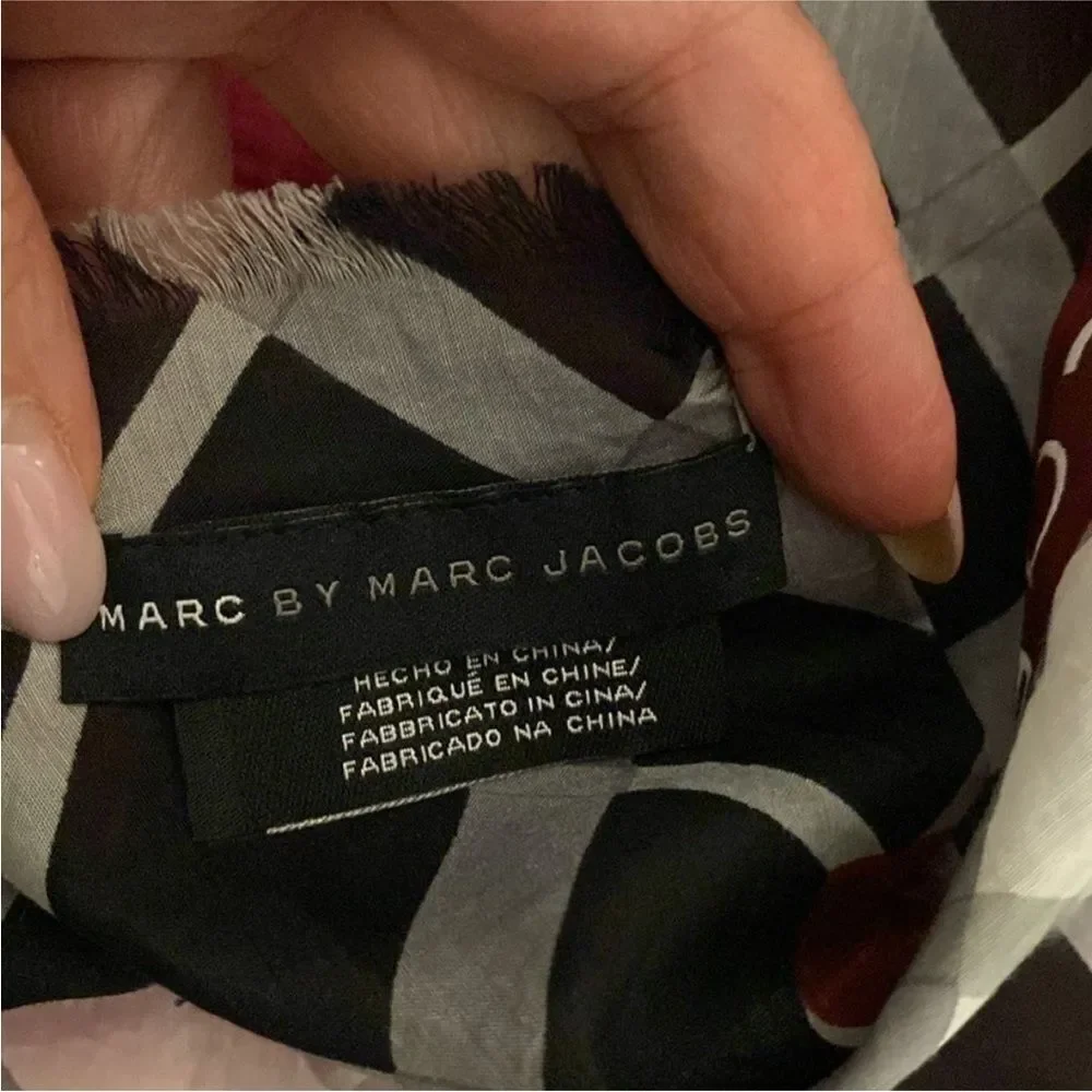 Marc By Marc Jacobs excellent